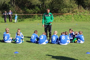 开云体育网站入口-后场速度之战谁能领跑联盟，后场速度之战谁能领跑联盟啊  第4张